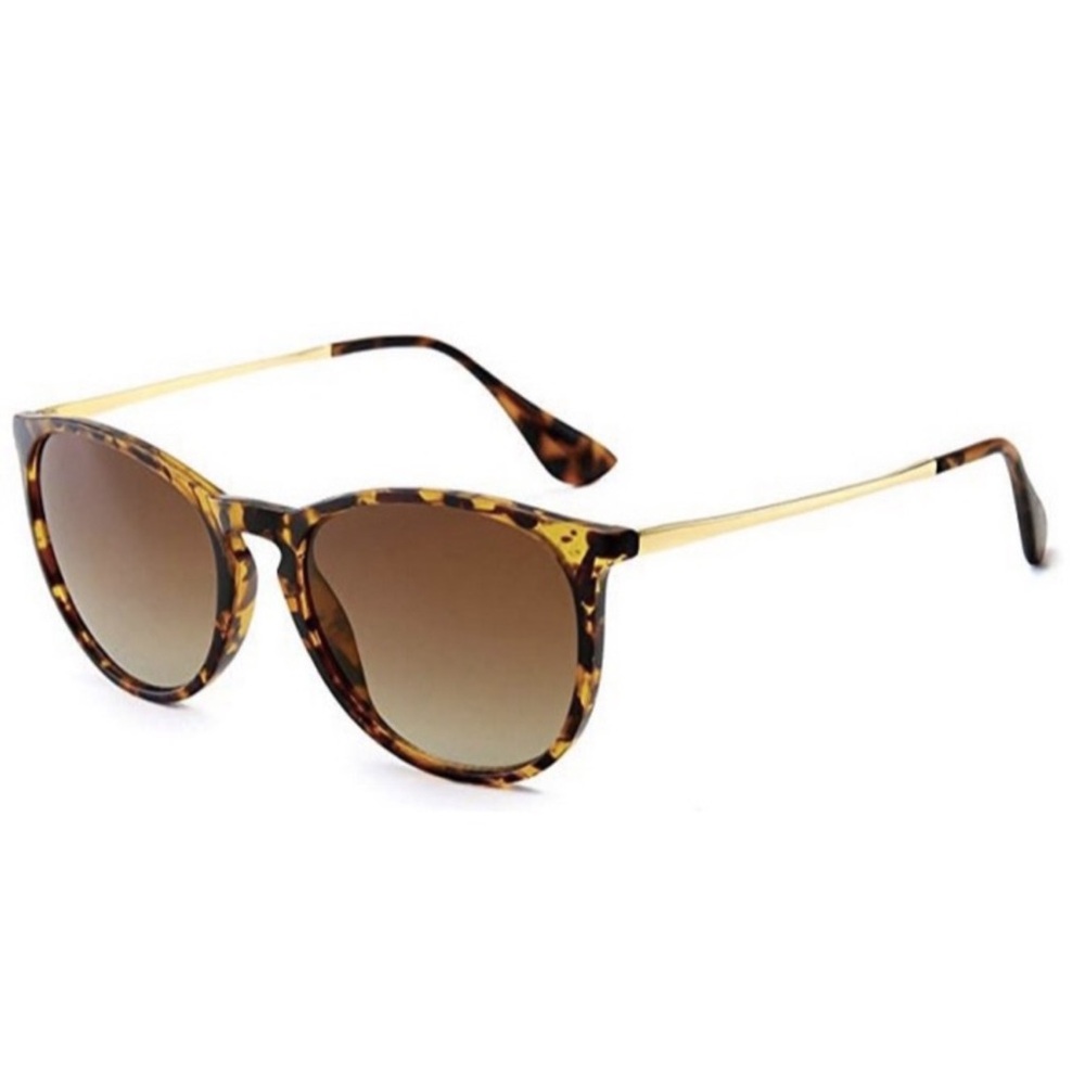 Sungait Vintage Round Sunglasses NWT with cleaning cloth and bag